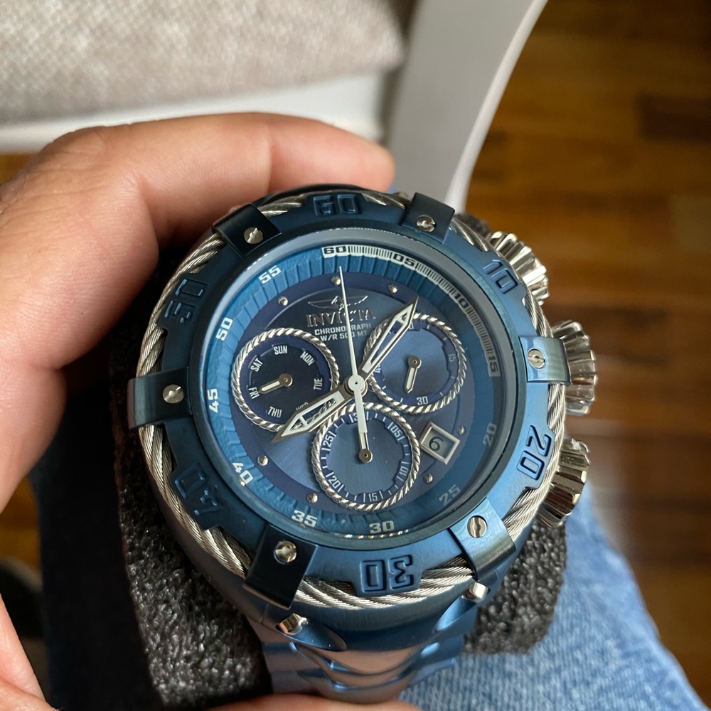 Invicta Bolt